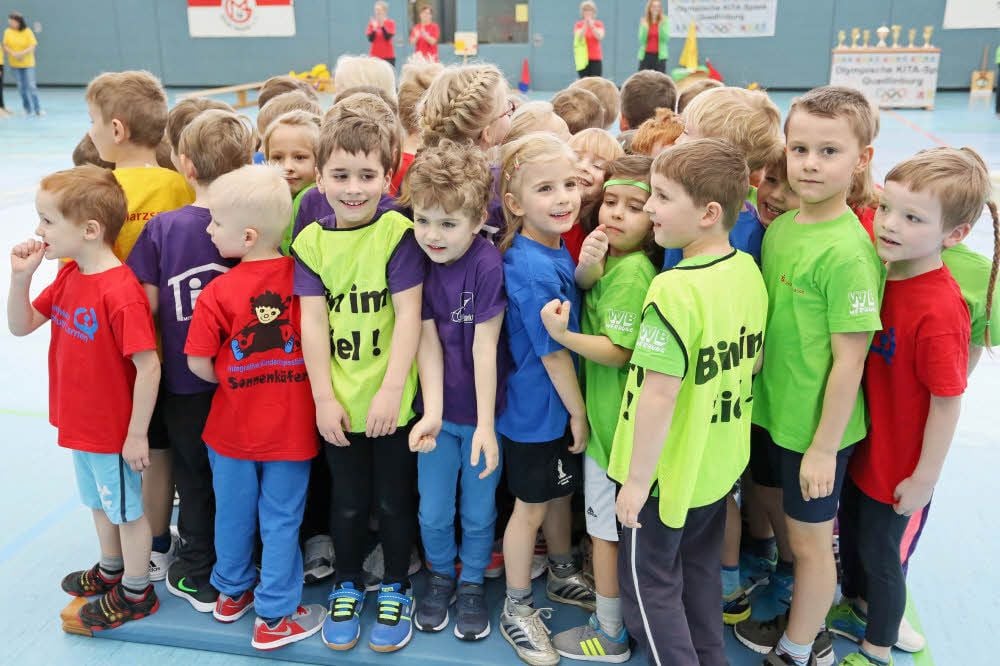 Wenn nur noch wenige Matten übrig sind, wird der Platz für die Kinder knapp.