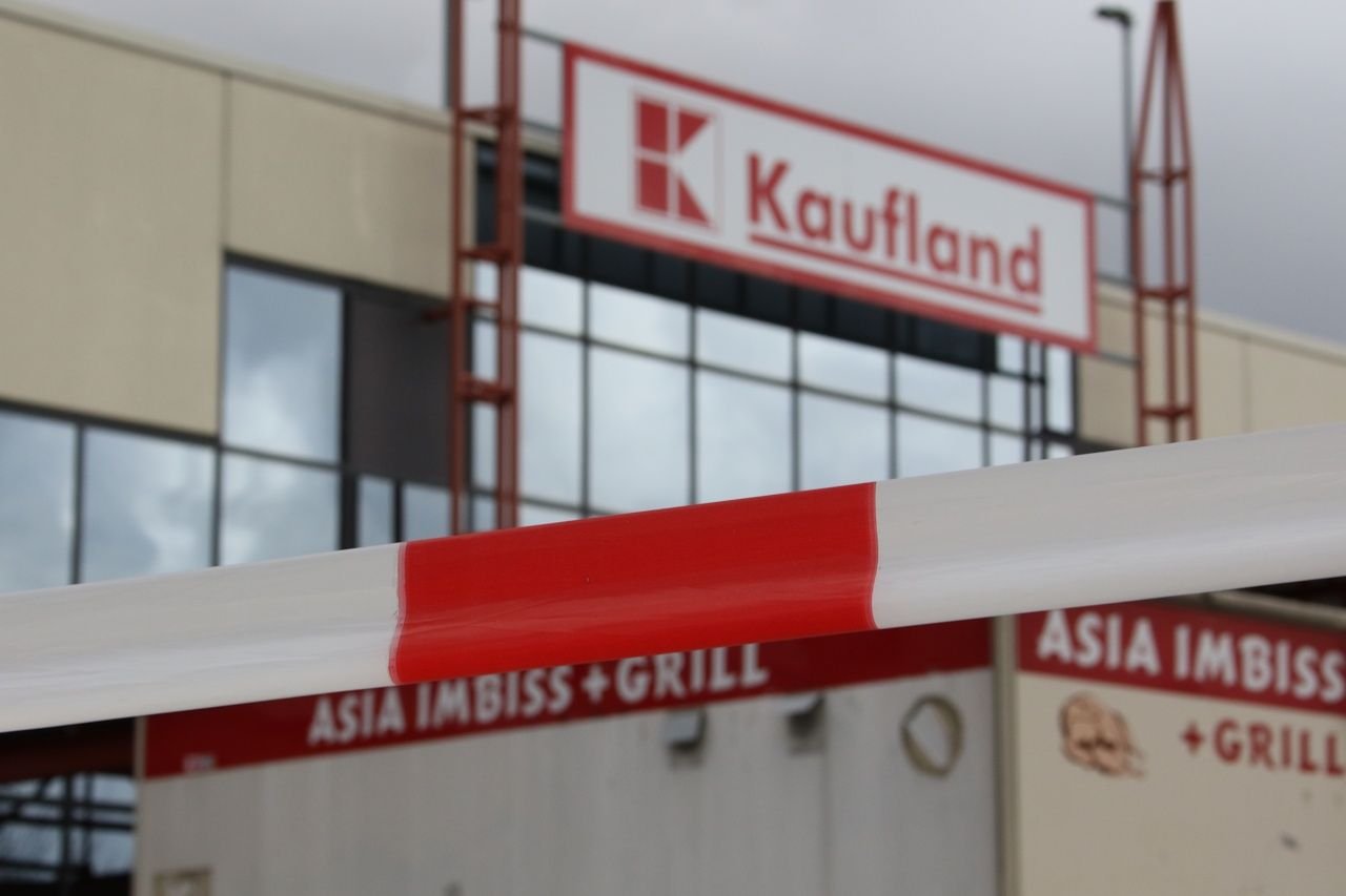 Wegen einer Bombendrohung musste das Sangerhäuser Kaufland evakuiert werden.