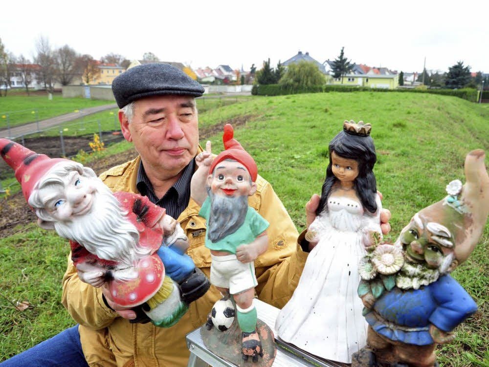 Genau auf diesem Hügel kann sich Hans-Jürgen Berg die Zwergenfiguren vorstellen.