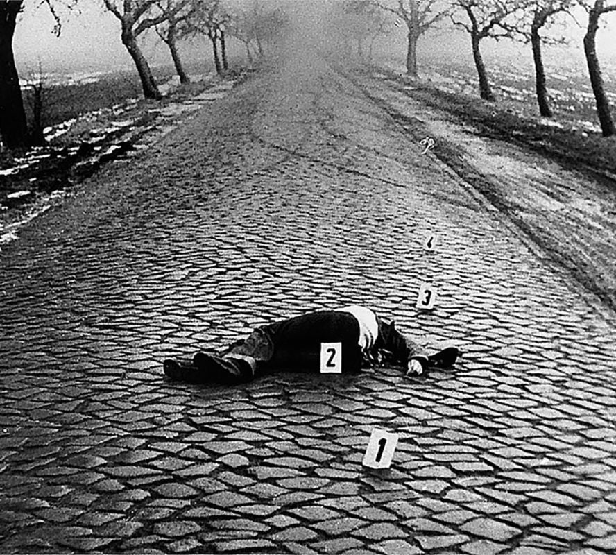 Eine schwangere 19-Jährige wurde 1979 bei Eickendorf im heutigen Salzlandkreis Opfer eines Gewaltverbrechens, ihr Mörder nie gefasst.