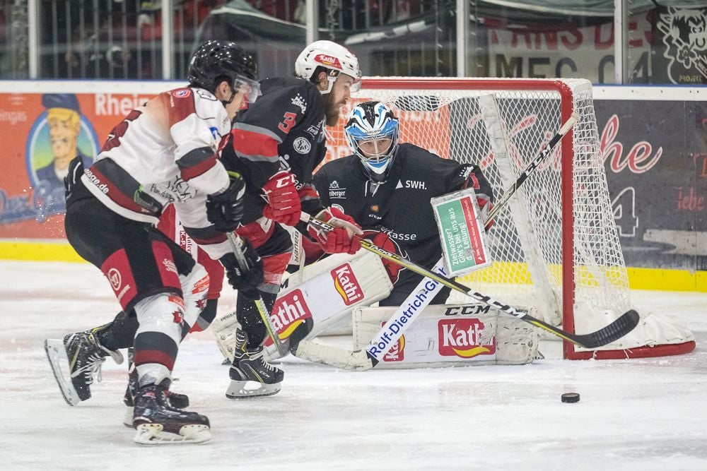 Youngster Philipp Schneider im Spiel der Saale Bulls gegen die Harzer Falken.