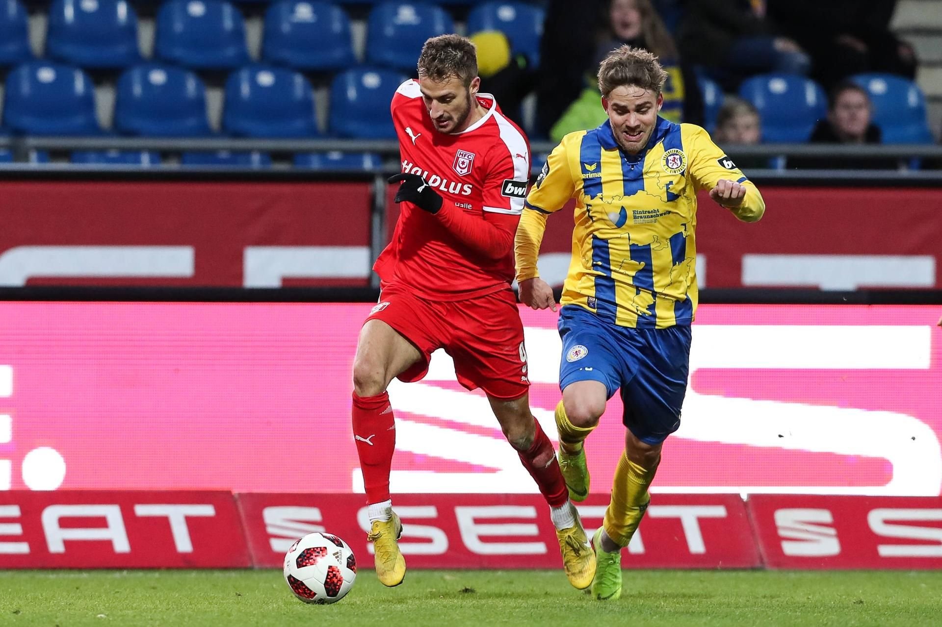 Pascal Sohm (l.) traf beim 1:0-Auswärtssieg des HFC in Braunschweig in der Vorsaison.