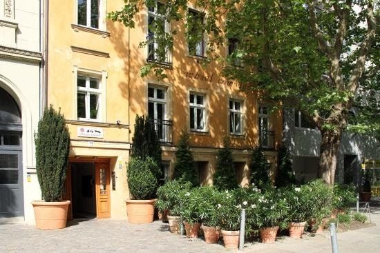 Ackselhaus, Berlin