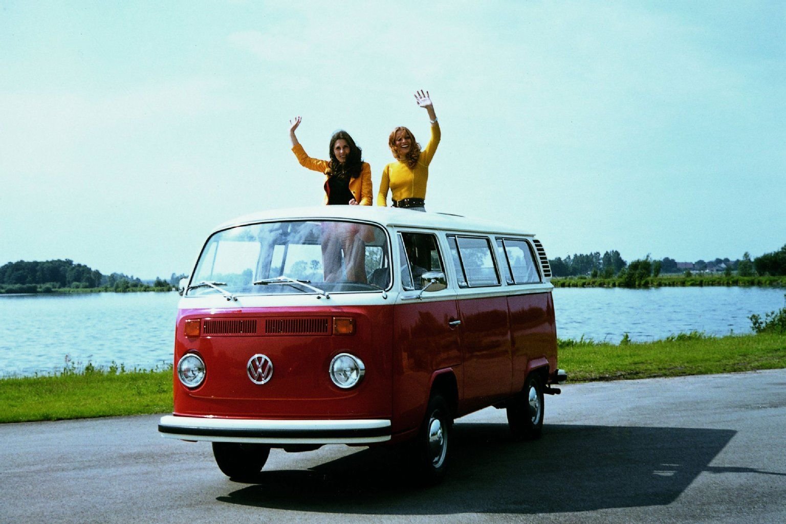 Ob Surfer, Familie oder Hippies: Der VW Bulli ist bei allen beliebt.