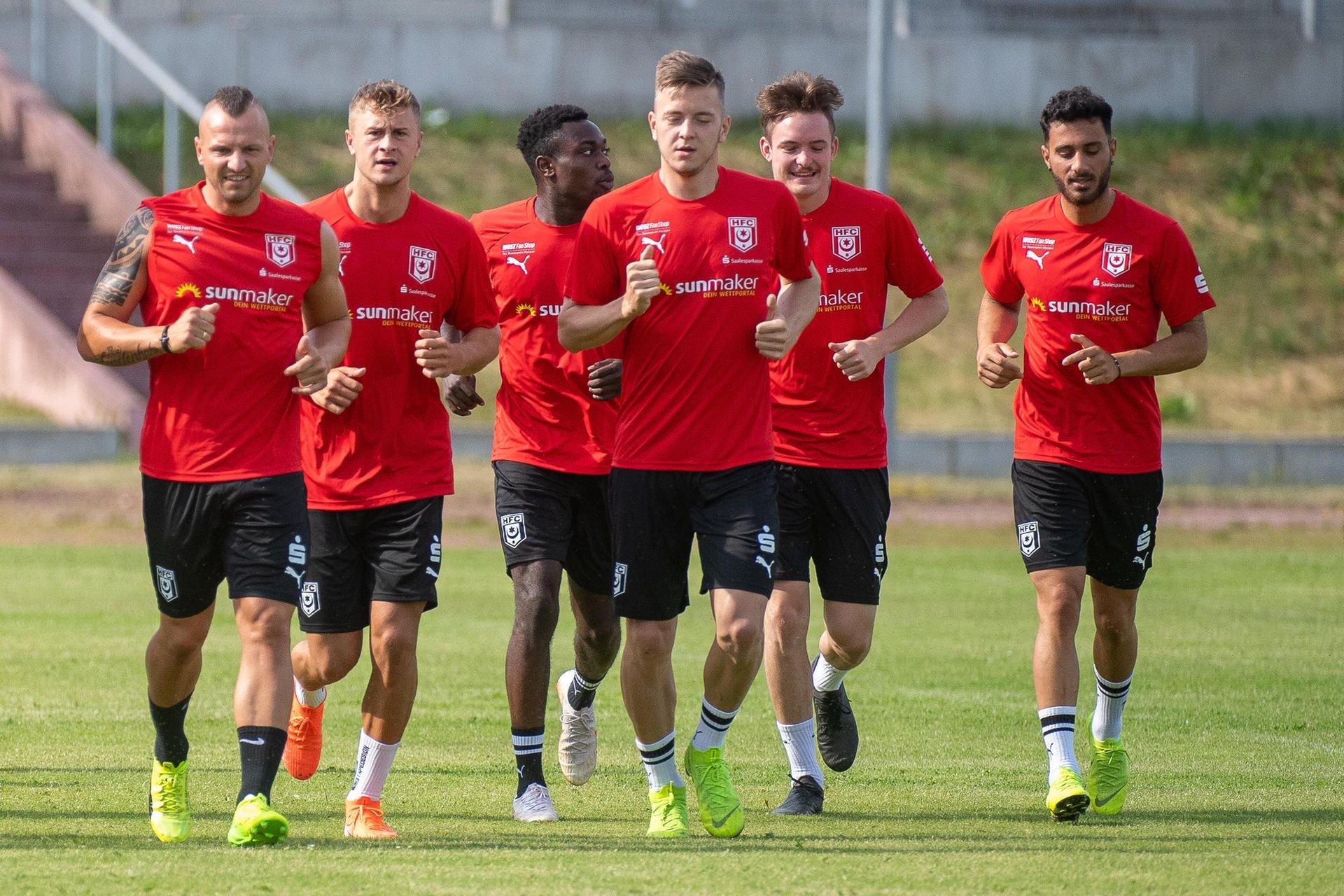 Die Qualität im HFC-Kader halten die Fans für gut - aber ein neuer Spieler darf gerne noch kommen.