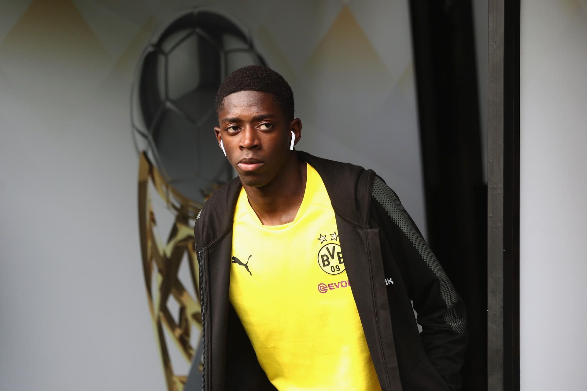 Ousmane Dembélé versetzt das Dortmund Umfeld in Unruhe.