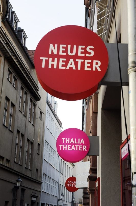 Am neuen theater schwelt ein Konflikt.
