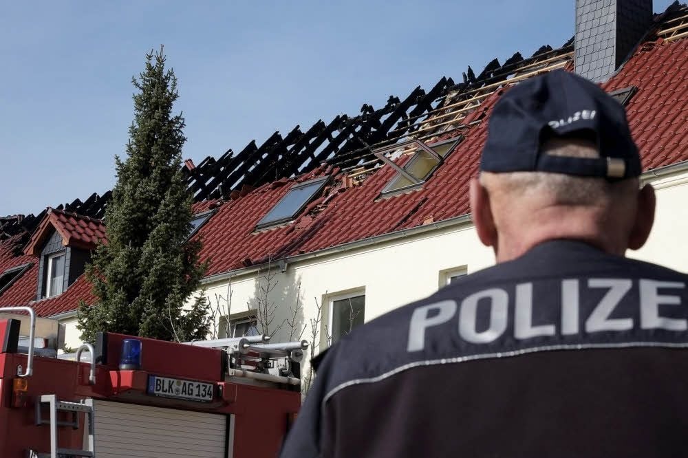 Nach dem Anschlag: das Brandhaus in Tröglitz