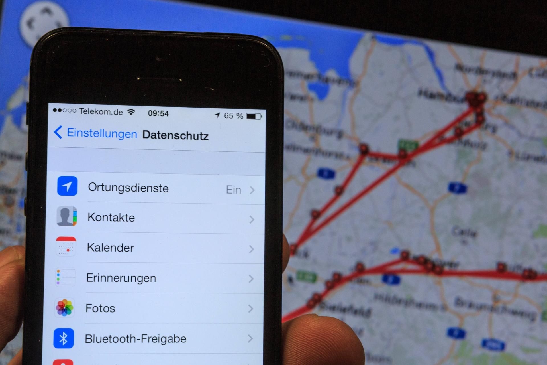 Kann man auch ein ausgeschaltetes Smartphone orten? Die Antwort ist: Jein.