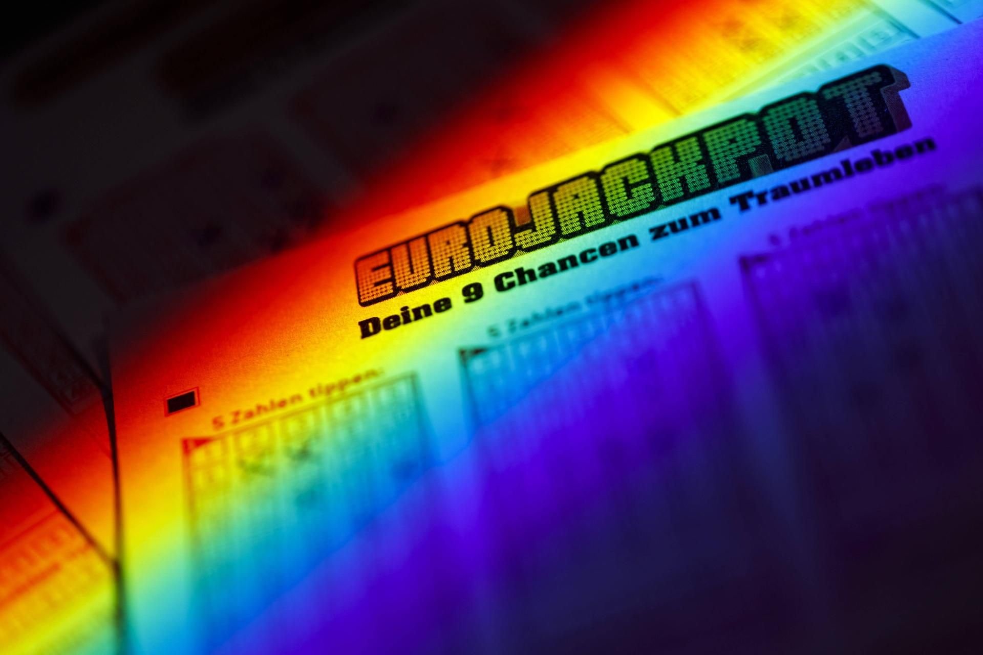 Jede Woche spielen Eurojackpot-Spieler aus ganz Europa um den großen Gewinn. Alle Infos zur Ziehung am Freitag, den 28.12.2018, finden Sie hier.