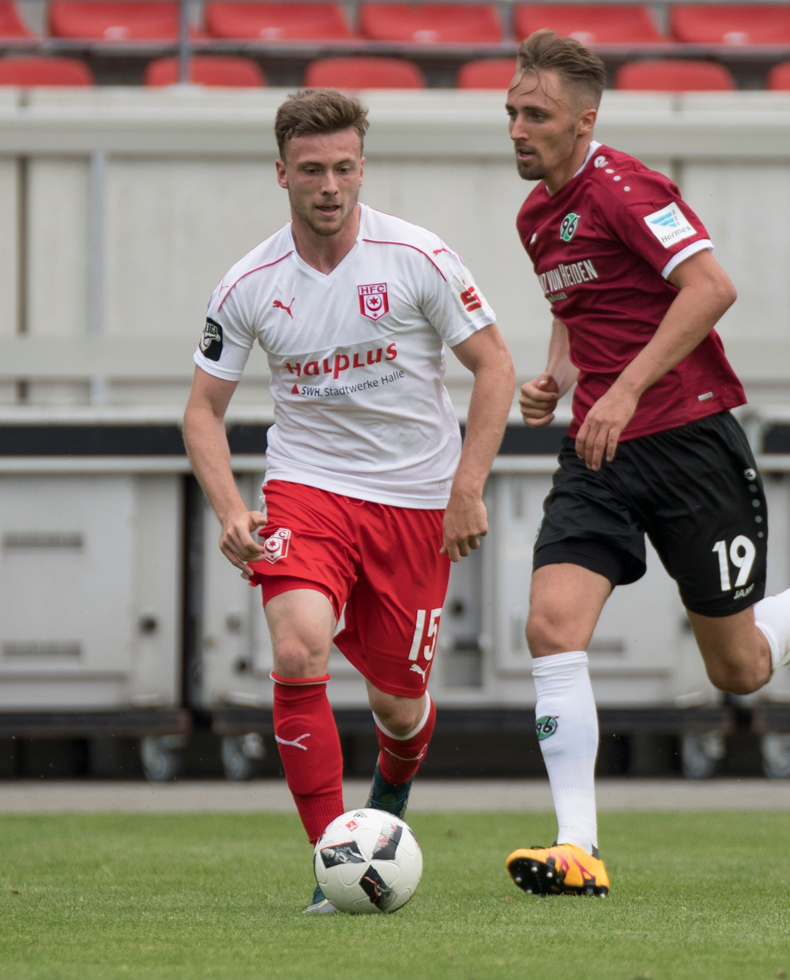 Vincent-Louis Stenzel im Testspiel gegen Hannover 96.