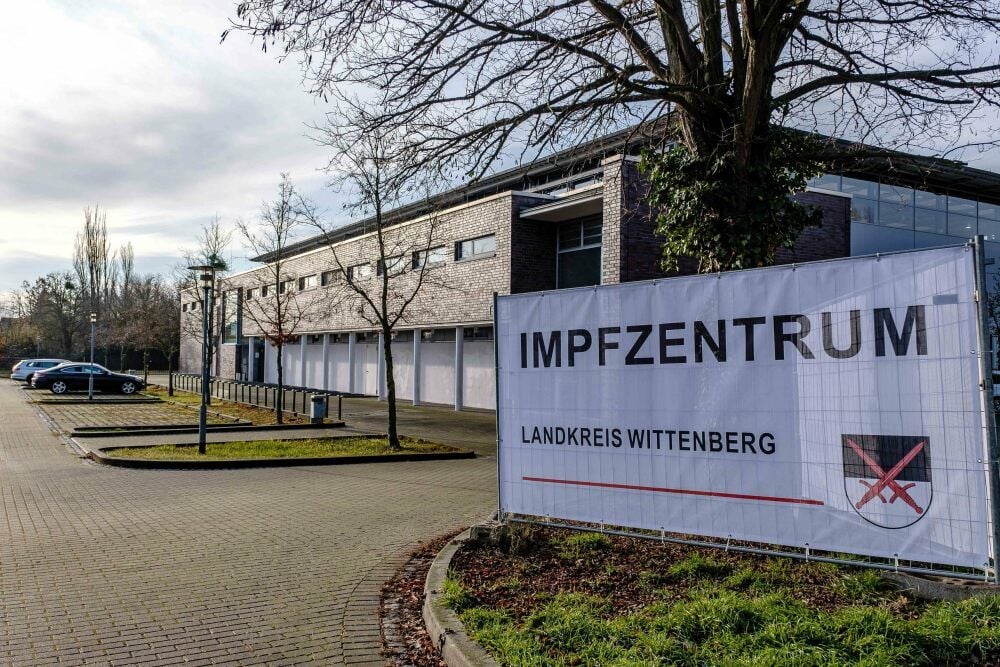 Im Kreis hat es bis einschließlich Dienstag 1.738 Erst- und 499 Zweitimpfungen gegeben.