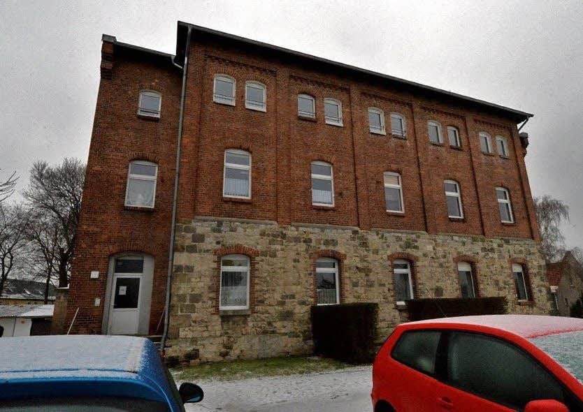 Die Wohnungsgesellschaft Vorharzer Heimstätte will mit dem Umbau des Hauses in der Kirchgasse in Hoym auch hochwertigen Wohnraum schaffen.
