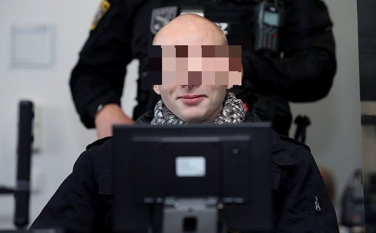 Stephan B. hat seine Taten gefilmt und per Livestream ins Netz gestellt. Mit Bekanntwerden der Details zum Anschlag verhöhnen viele Nutzer im Internet den Attentäter.