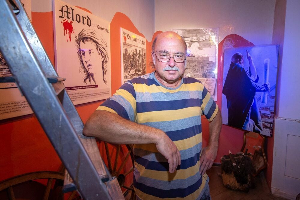 Andreas Reißmann ist für die technischen Bereiche der Ausstellung Lost Places im Droyßiger Schloss verantwortlich.