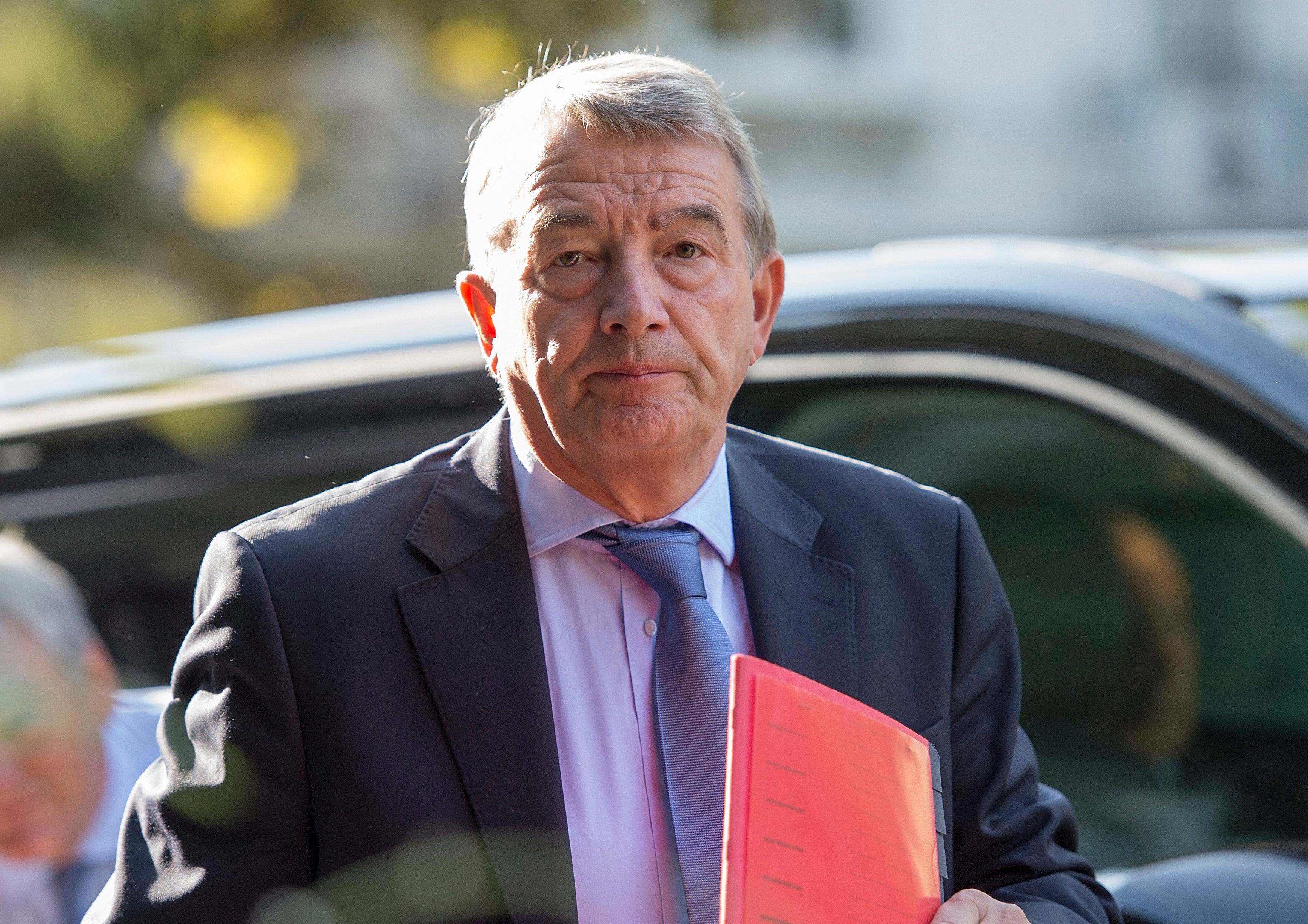 Ex-DFB-Präsident Wolfgang Niersbach wehrt sich gegen seine Sperre.