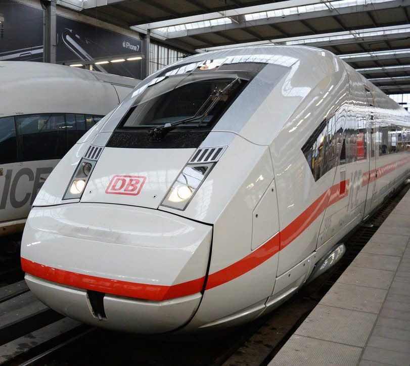 Seit Herbst 2016 fährt der ICE 4 im Probebetrieb der Deutschen Bahn.