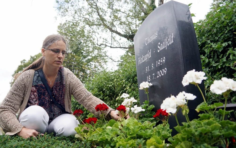 Imke Wiesenberg hat vor zehn Jahren beim Erdrutsch in Nachterstedt ihren Mann verloren. Sie selbst überlebte, weil sie Nachtdienst hatte.