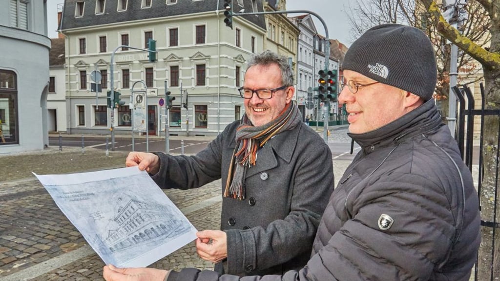 Denkmalschutz: Oberste Geschoss am \