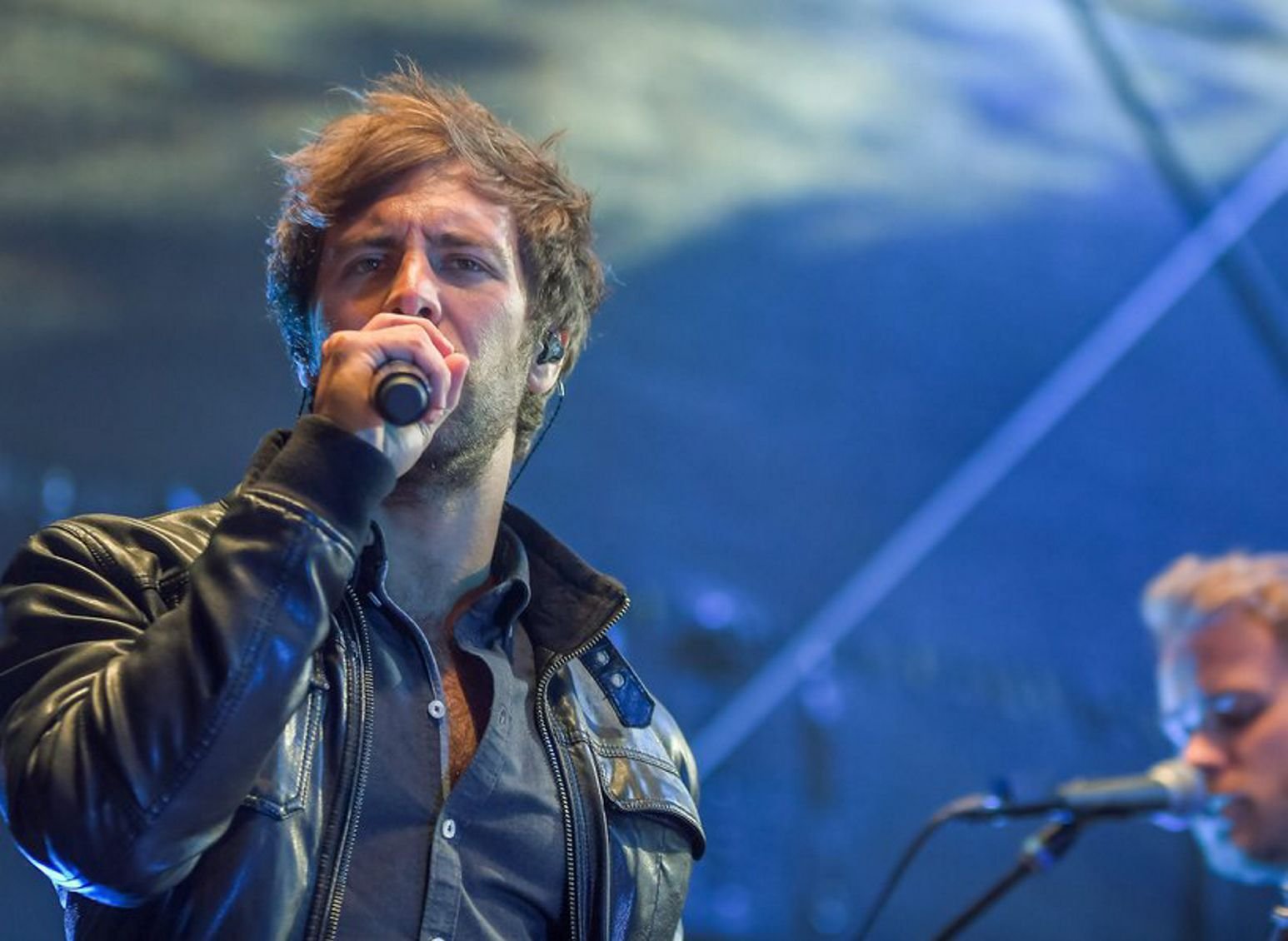 Max Giesinger, hier bei einem Konzert im Oktober 2017 in Halle, mag die Pommes frites am Froser See.