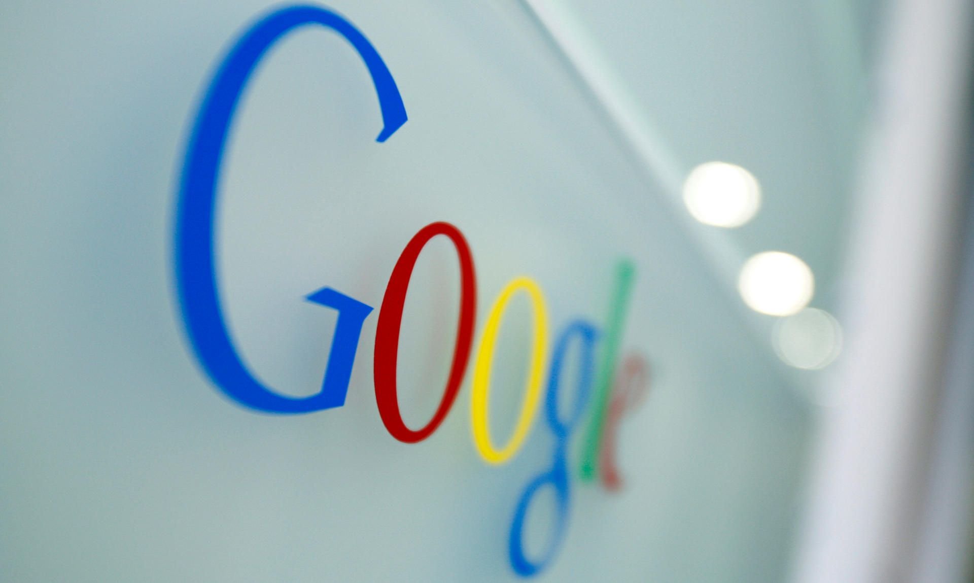 Die EU will Internetriesen wie Google und Facebook höher besteuern. (Symbolbild)