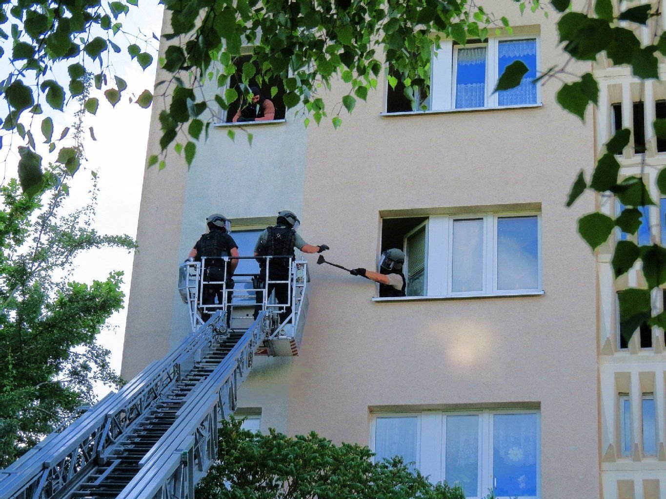 SEK-Polizisten beim Einsatz in Sangerhausen