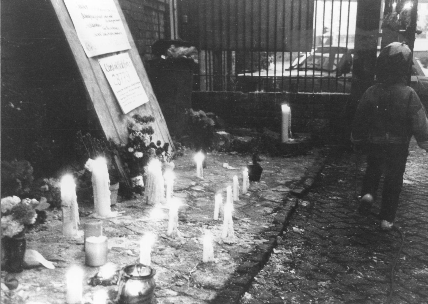 Oktober 1989: Mahnwache für die politischen Gefangenen in der DDR in Halle