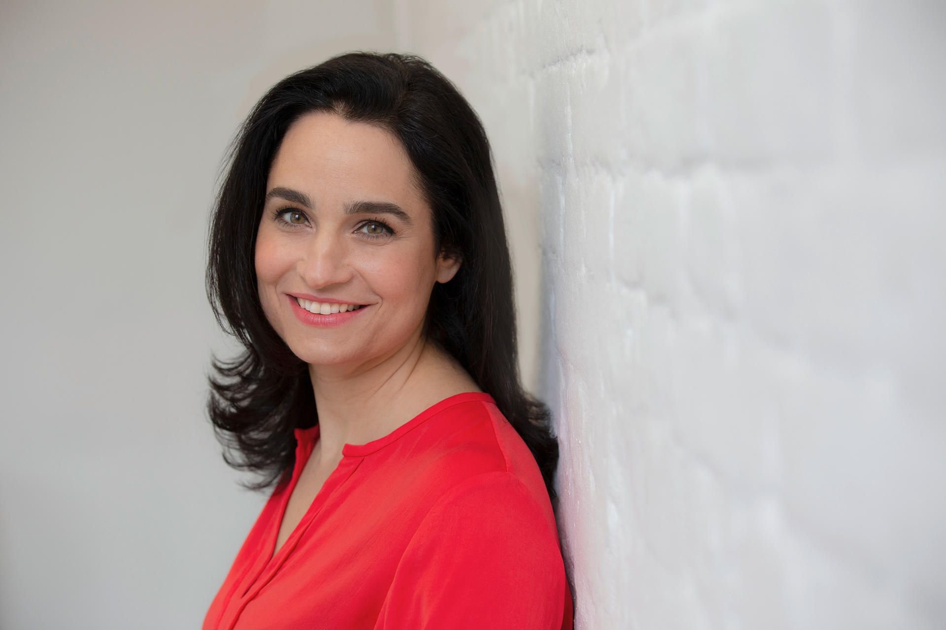 Dermatologin Yael Adler ist auch als Buchautorin erfolgreich.