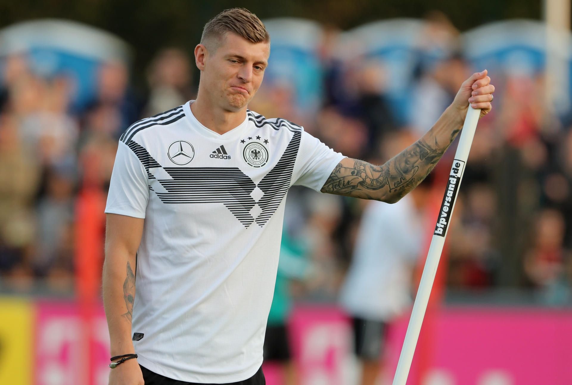 Real-Star Toni Kroos im Training der deutschen Nationalmannschaft