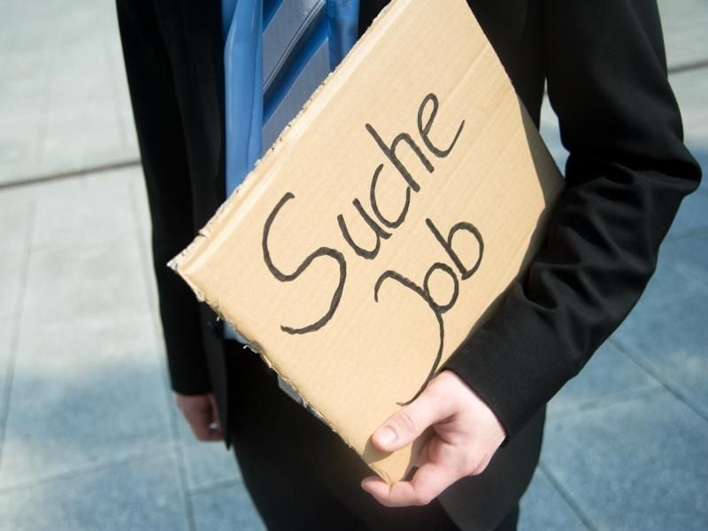 Die Jobsuche ist oft langwierig und ermüdend: Statt nur auf die richtige Stellenanzeige zu warten, sollten Bewerber jedoch auch eine Initiativbewerbung in Betracht ziehen.