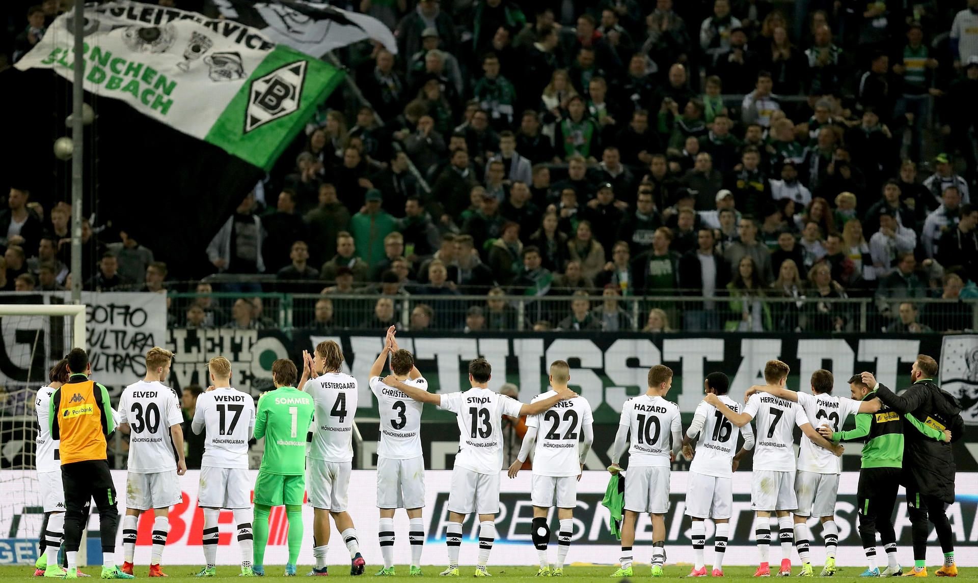 Die Fans von Borussia Mönchengladbach hatten extra für das DFB-Pokalhalbfinale eine Choreo vorbereitet.