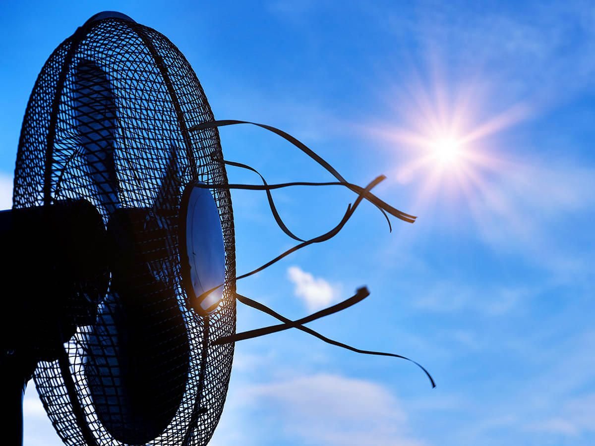 Tipps gegen Hitze helfen im Sommer dabei, die hohen Temperaturen erträglicher zu machen.