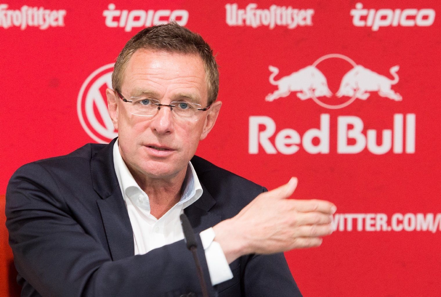 Ralf Rangnick, Cheftrainer und Sportdirektor des Fußballzweitligisten RB Leipzig.