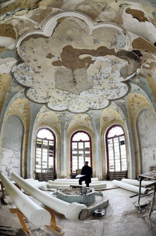 Im Kuppelsaal des Badehauses wird am Donnerstagabend „Zorn“ gezeigt.