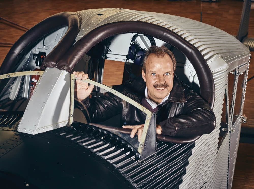 Mäzen Dieter Morszeck in seiner Junkers F 13.