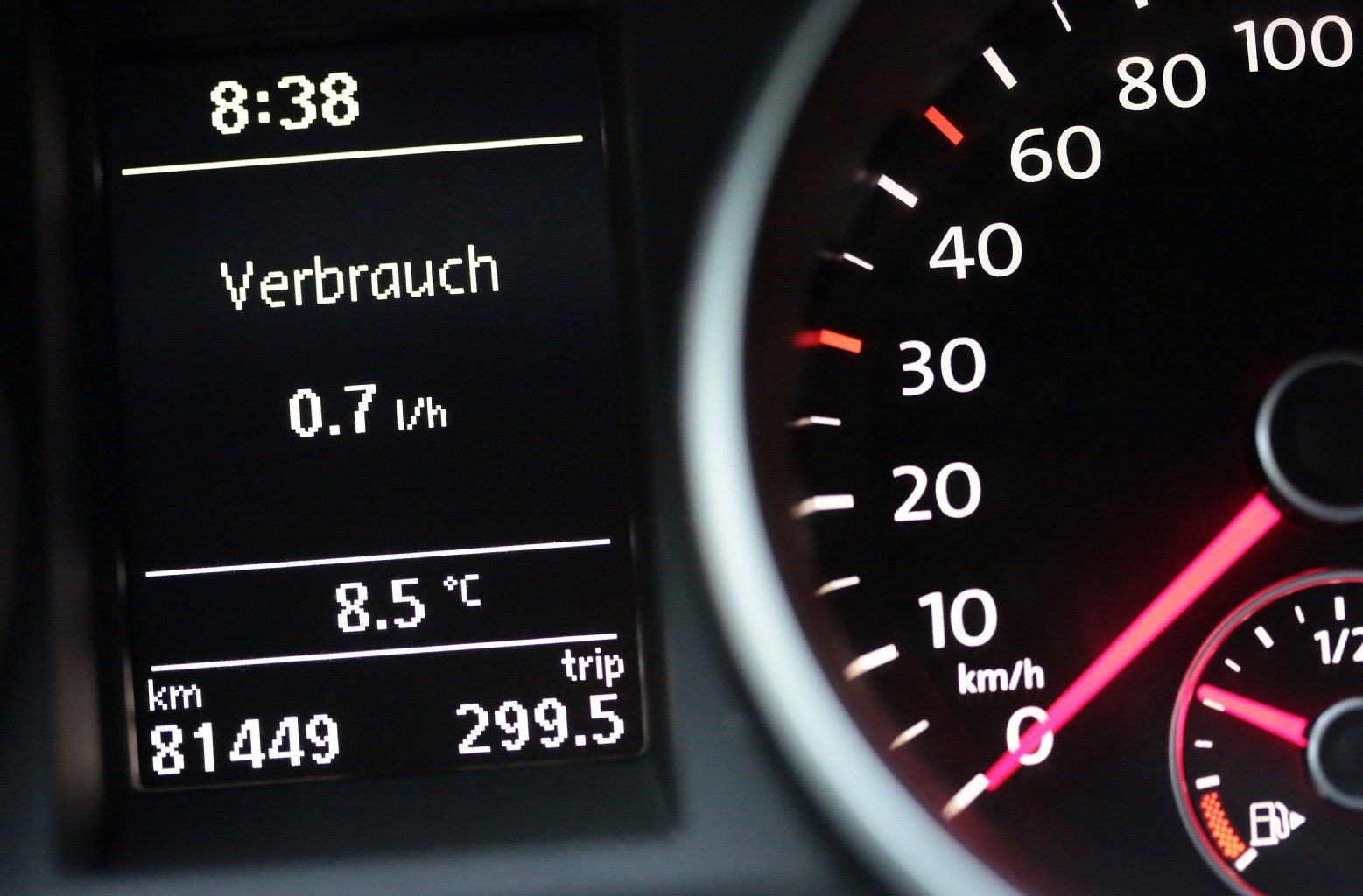 Nach einer TÜV-Studie gehen Käufer und Verkäufer davon aus, dass bei knapp einem Drittel aller Gebrauchtfahrzeuge der Kilometerstand zurückgedreht wurde.