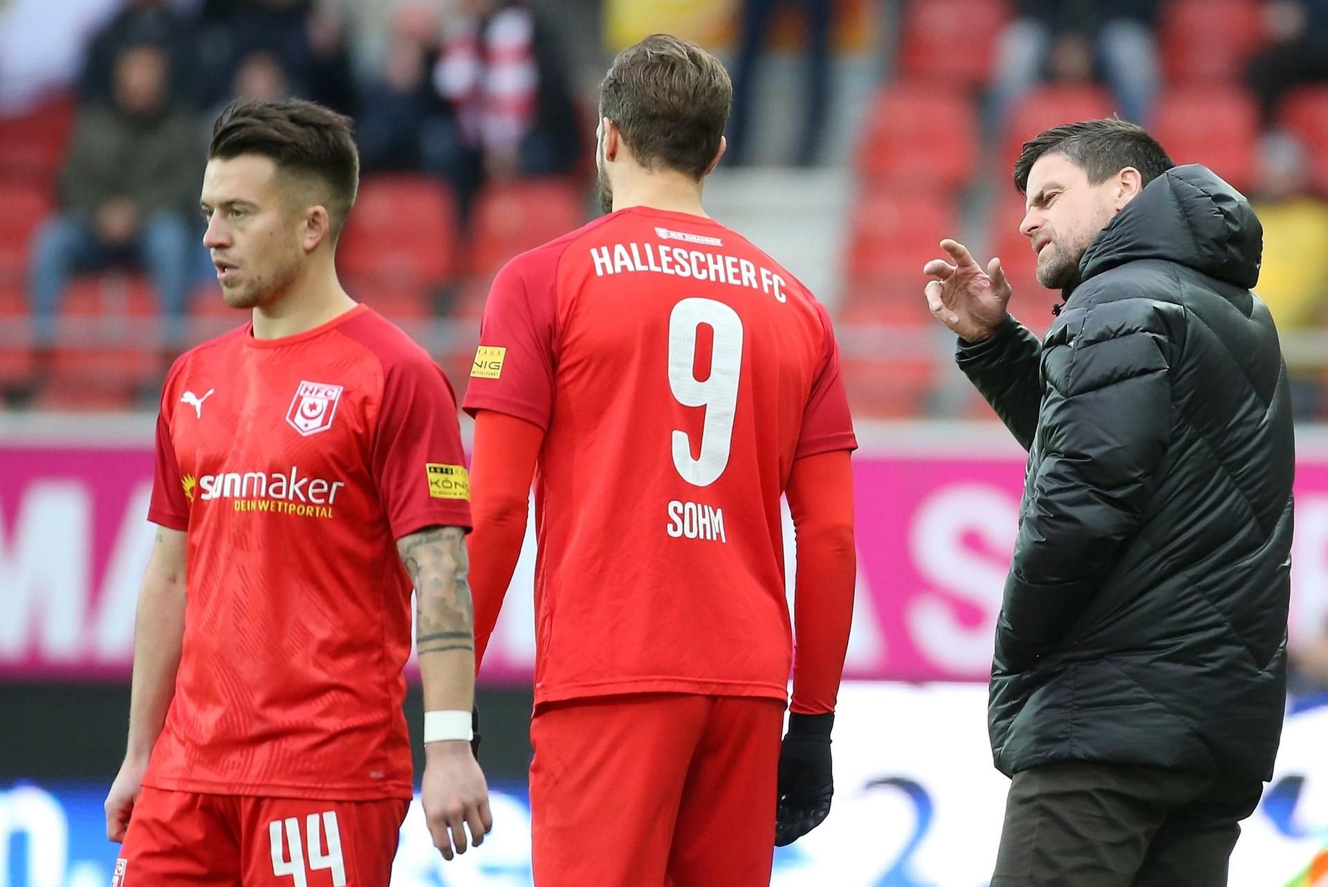 Trotz Formkrise nicht unzufrieden: HFC-Trainer Torsten Ziegner hat die Hinrunde seiner Mannschaft eingeordnet.