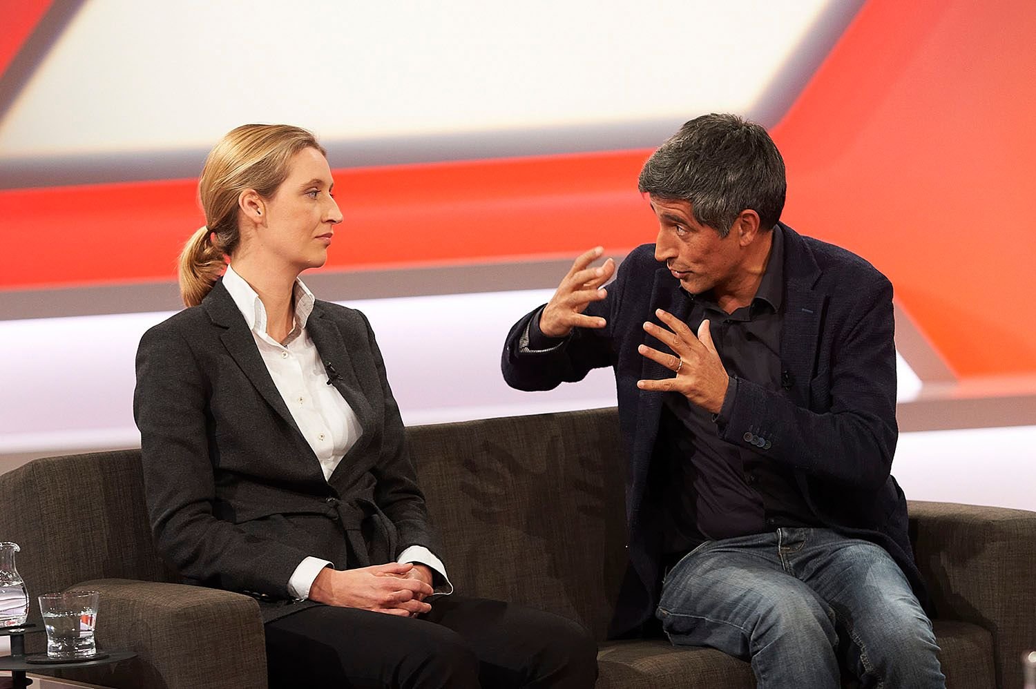 AfD-Politikerin Alice Weidel mit Ranga Yogeshwar