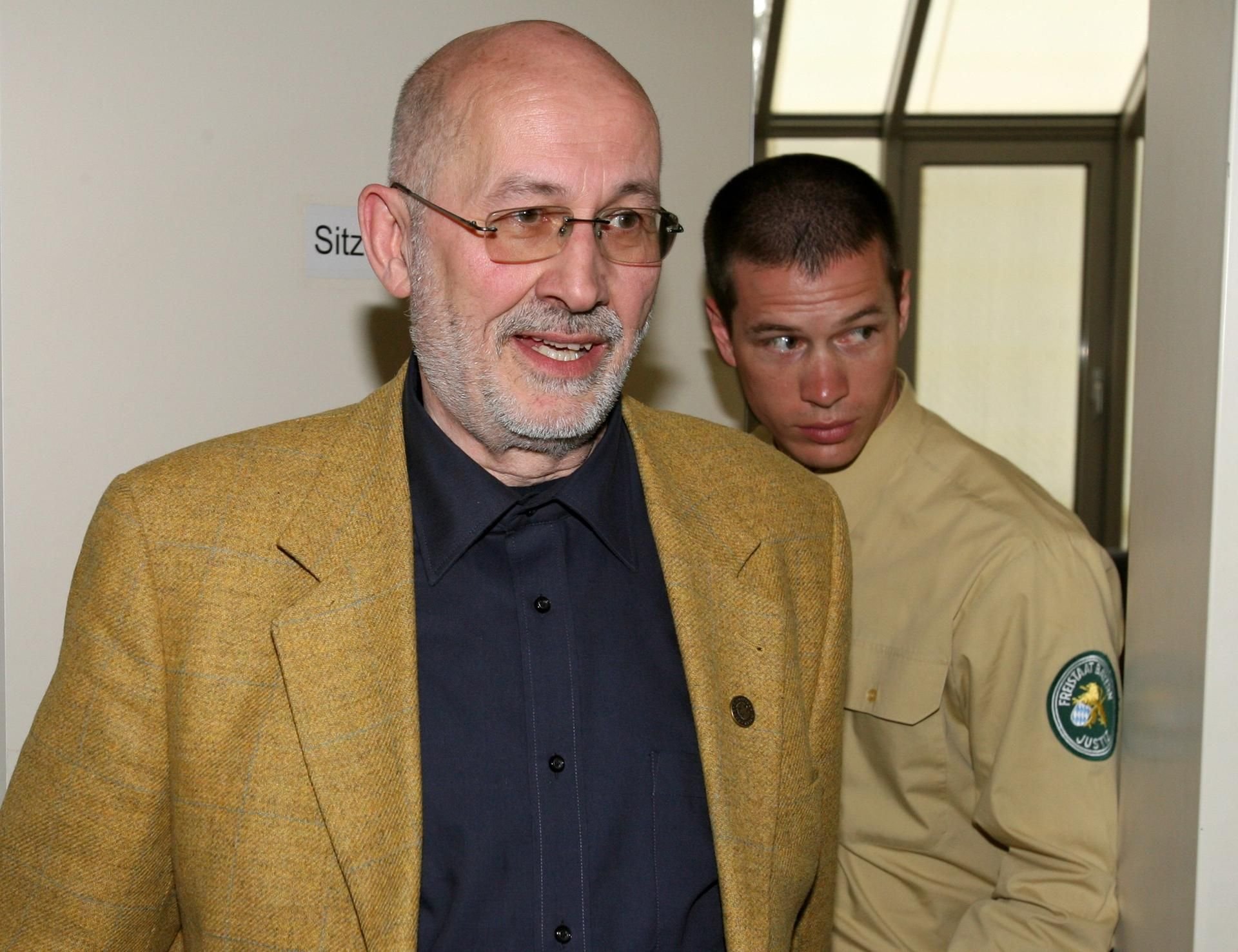 Horst Mahler im Amtsgericht in Erding im April 2008.