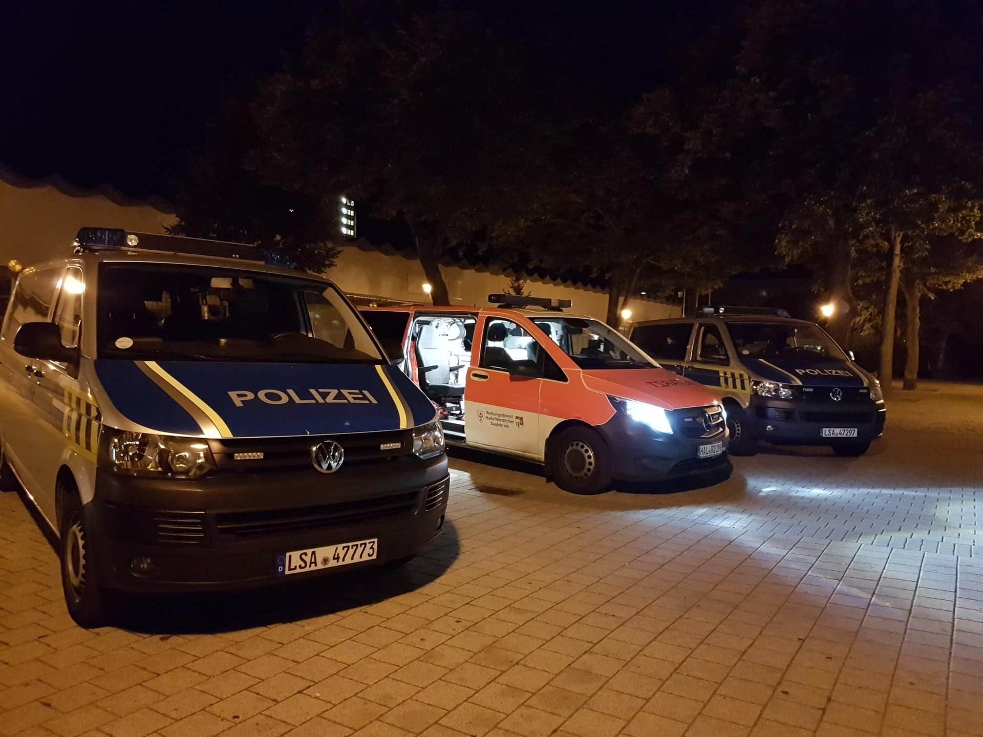 Krankenwagen und Polizei waren am Treff im Einsatz.