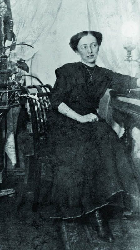 Die junge Frau als Dichterin: Lene Voigt um 1911