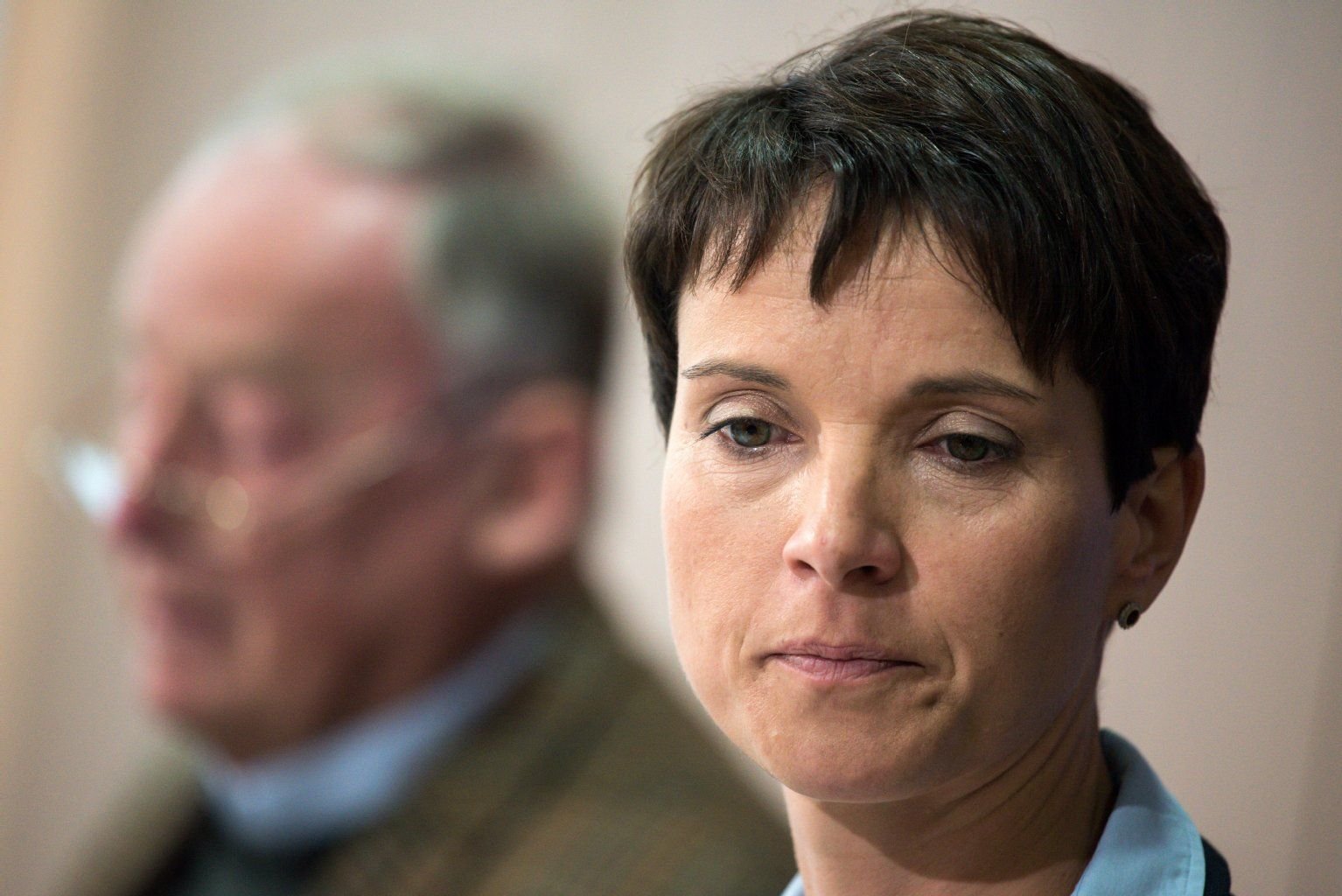 Frauke Petry, Bundesvorsitzende der AfD, sieht sich in einer ähnlichen Situation wie ihr Vorgänger Bernd Lucke.
