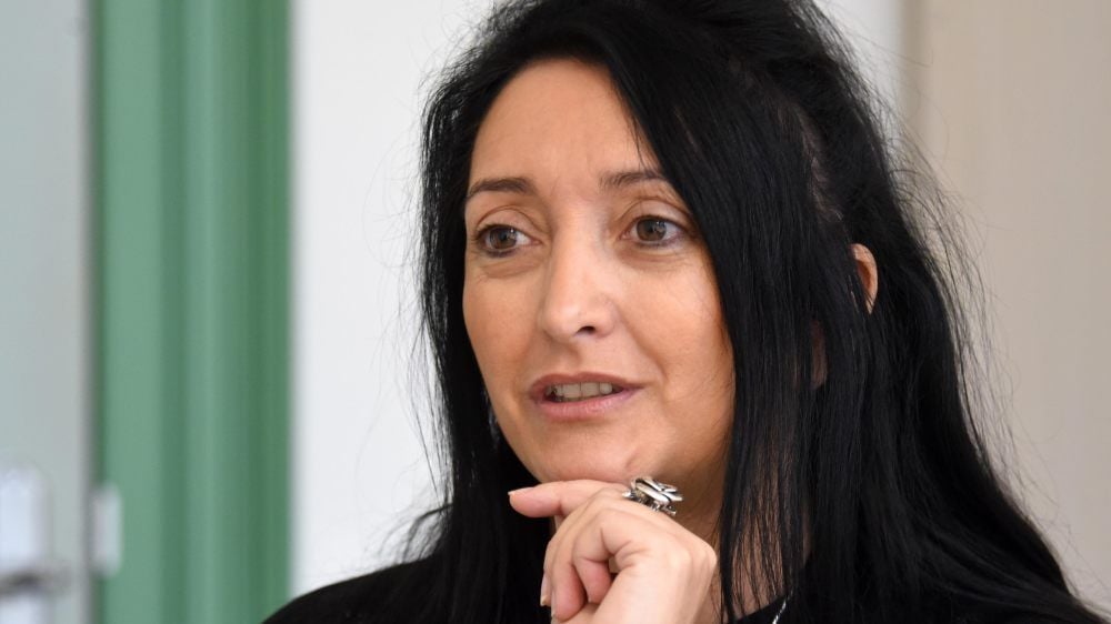 Claudia Brandt-Heim leitet die Burgschule. Als Pädagogin möchte sie den Schülern auch ein Vorbild sein.