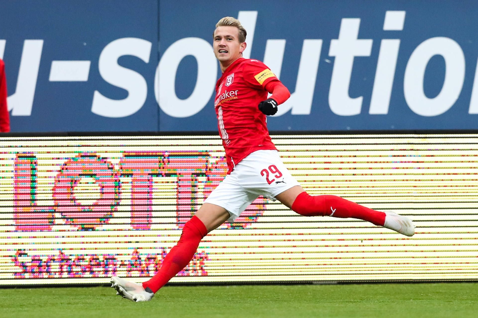 Defensiv stabil und offensiv immer auffälliger: Lukas Boeder überzreugt beim HFC als Rechtsverteidiger.