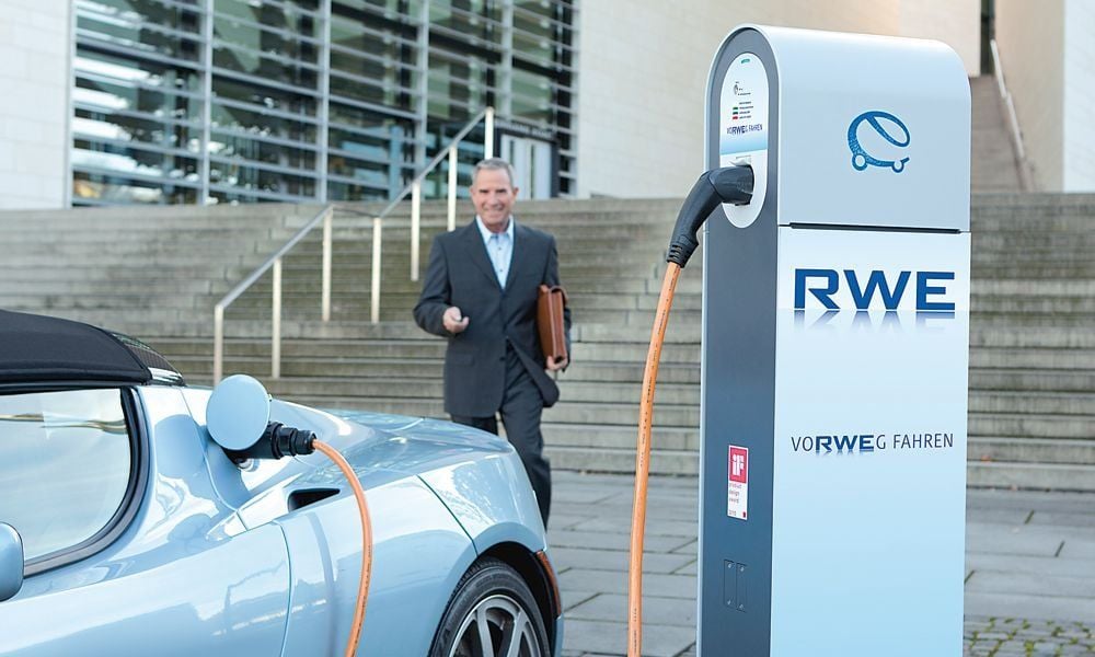 Seit 2013 haben RWE und EON den Ausbau der öffentlichen Ladeinfrastruktur gestoppt.