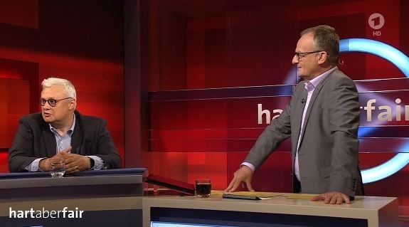 Frank Plasberg ließ über die Pflege diskutieren.