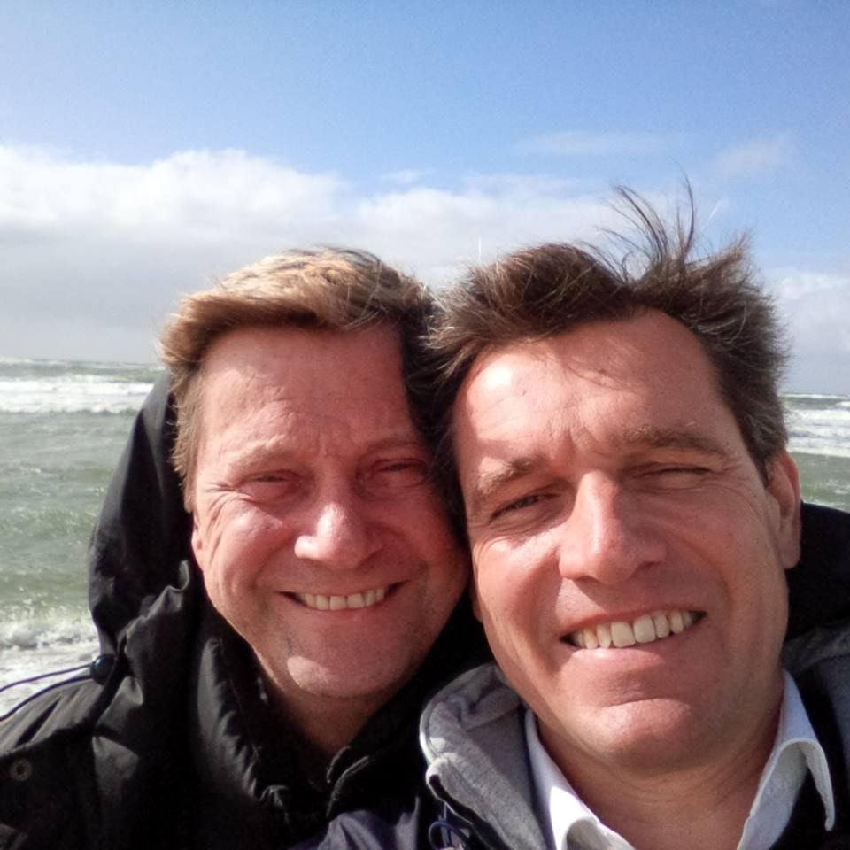 Facebook-Post von Michael Mronz (rechts) über die offizielle Seite seines verstorbenen Ehemanns Guido Westerwelle.
