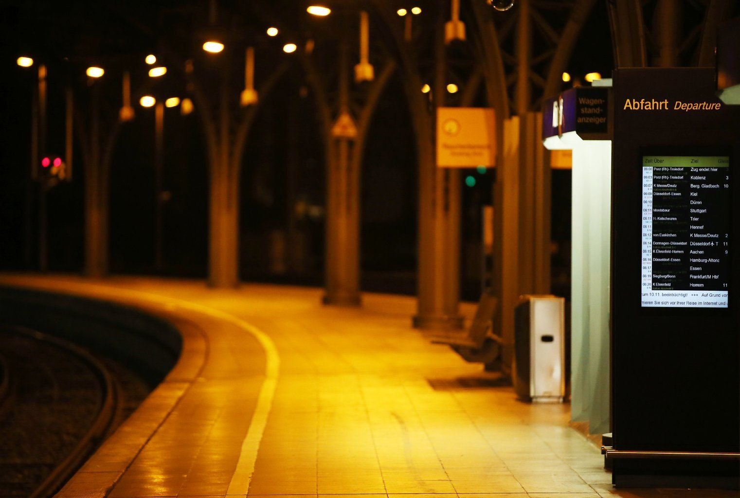 Im Nahverkehr fallen 80 Prozent der Züge aus.