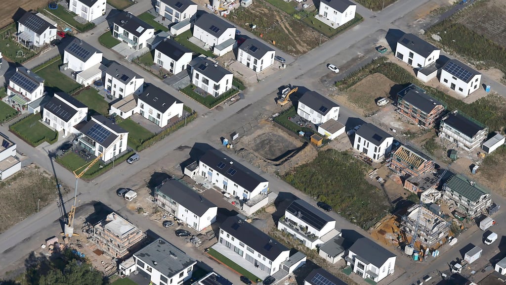 In Sachsen-Anhalt wird bis 31. Oktober die Grundsteuer erfasst. Jeder Hausbesitzer muss eine Grundsteuererklärung abgeben.