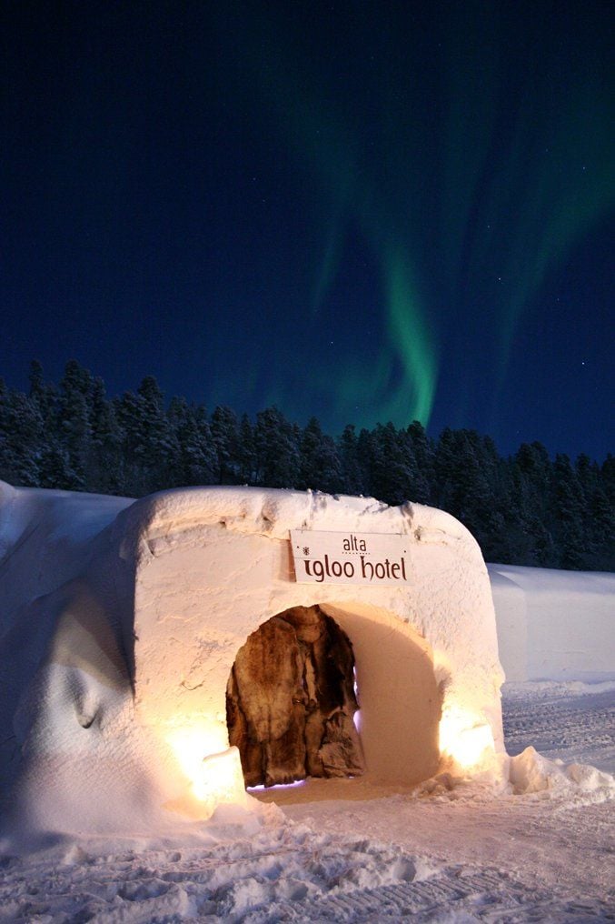 Seit 15 Jahren wird das Iglu-Hotel jeden Winter neu gebaut.